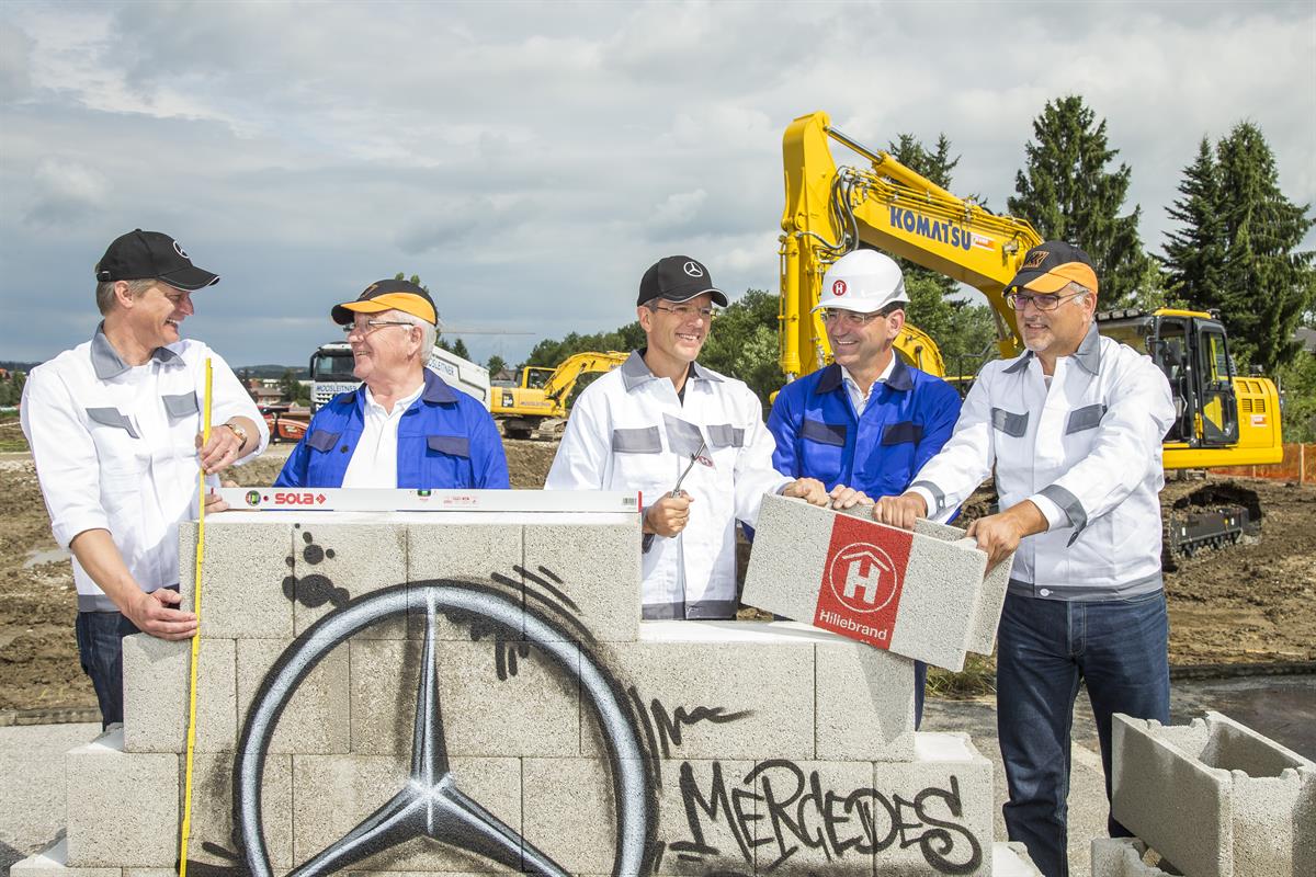 Spatenstich für neue Mercedes-Benz Österreichzentrale