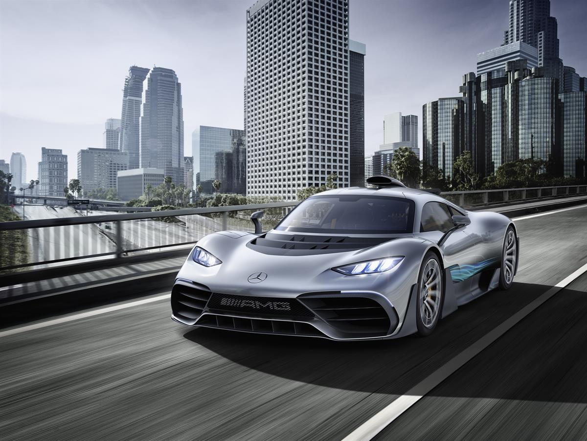 Daimler auf der EVS30: Road to the Future – Drive Train: Alle Ampeln stehen auf grün 