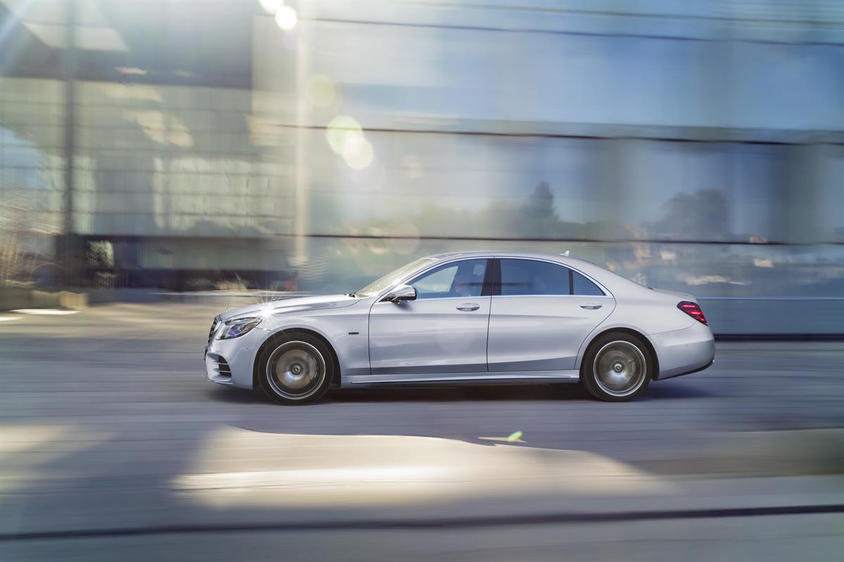 Daimler auf der EVS30: Road to the Future – Drive Train: Alle Ampeln stehen auf grün 
