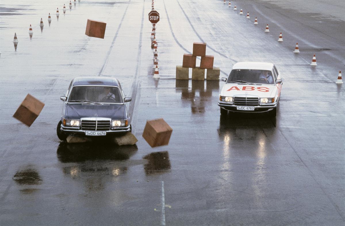 ABS Weltpremiere 1978 in der Mercedes-Benz S-Klasse