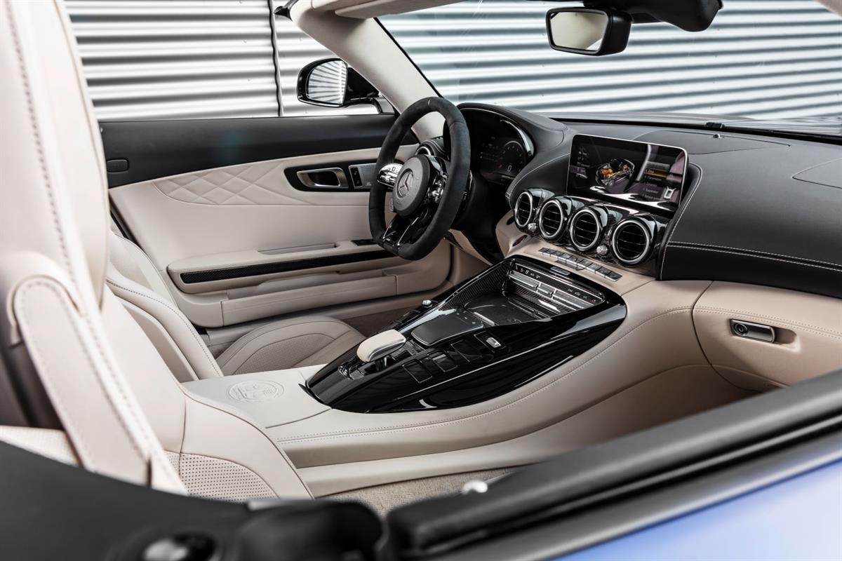 Der neue Mercedes-AMG GT R Roadster