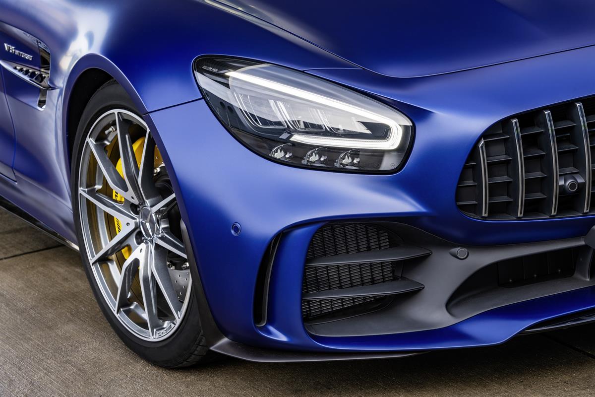 Der neue Mercedes-AMG GT R Roadster