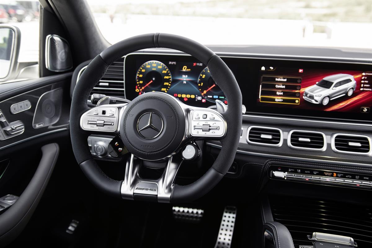 Mercedes-AMG_GLS_63