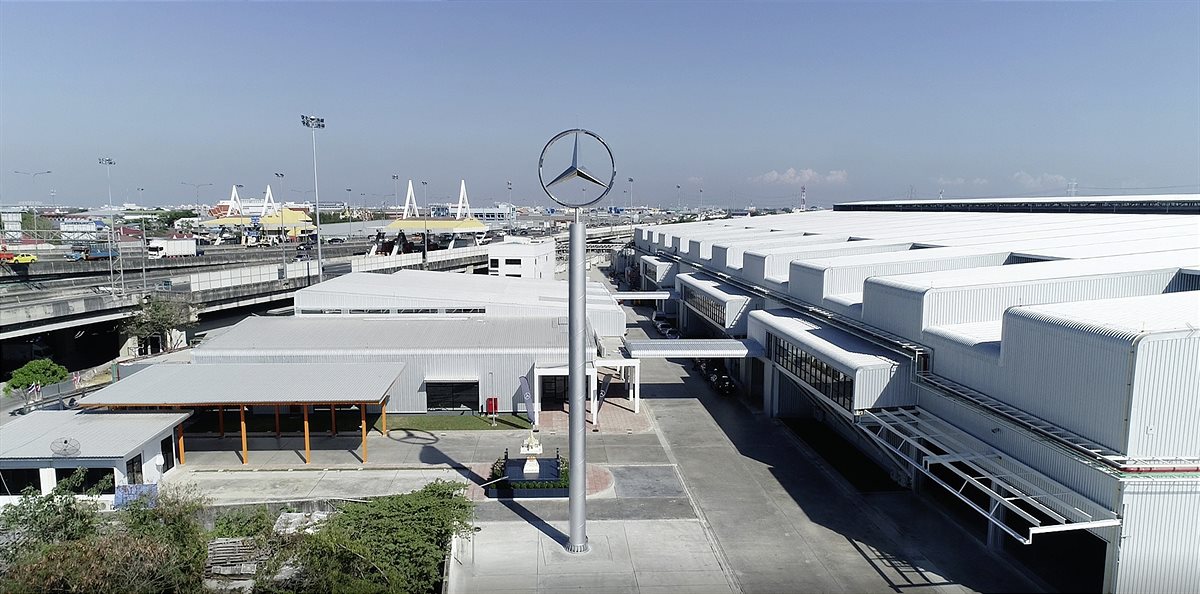  Mercedes-Benz Werk Bangkok, Thailand: Gemeinsam mit dem lokalen Partner Thonburi Automotive Assembly Plant (TAAP) hat Mercedes-Benz eine Batterieproduktion in Bangkok (Thailand) errichtet und 2019 den Betrieb aufgenommen. Der Standort fertigt Batteriesys