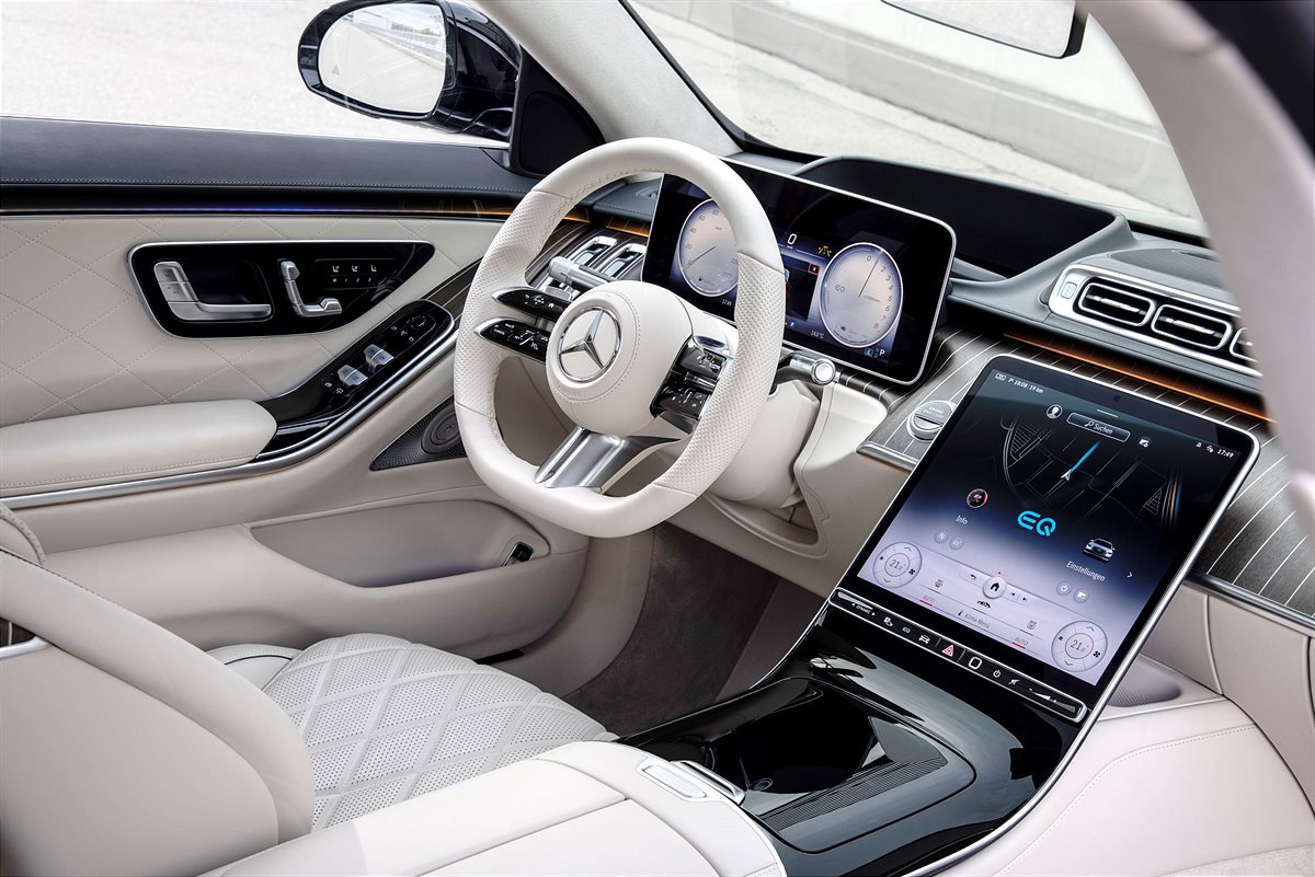 Sales release for the S-Class as a plug-in hybrid