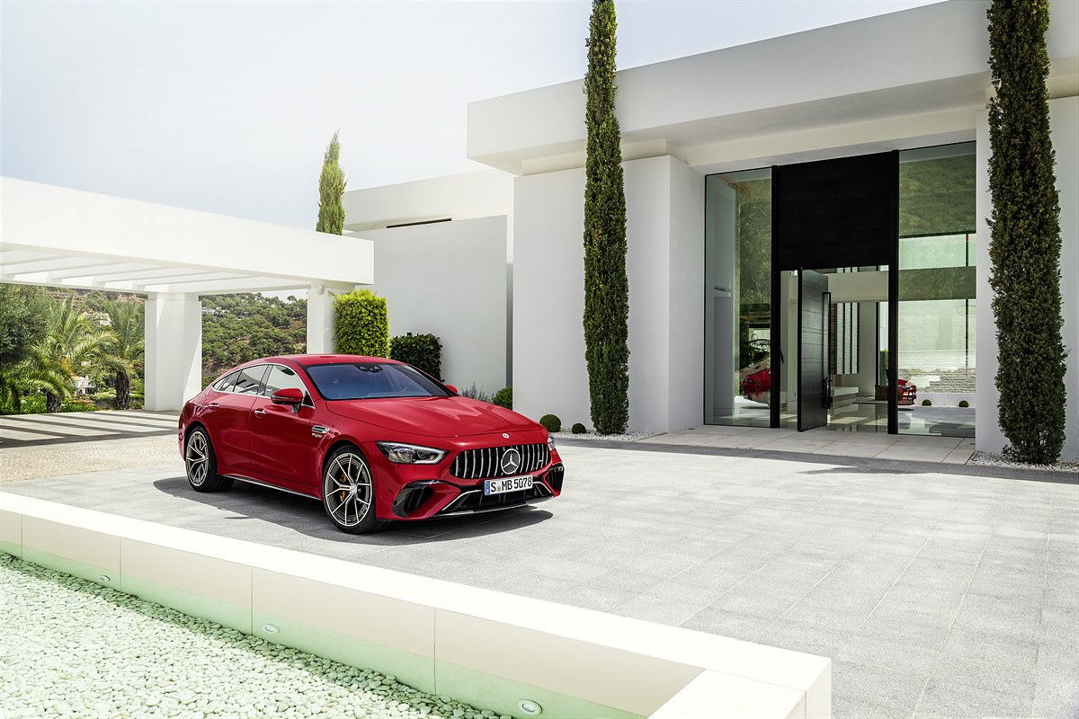 Verkaufsstart für den Mercedes-AMG GT 63 S E PERFORMANCE
