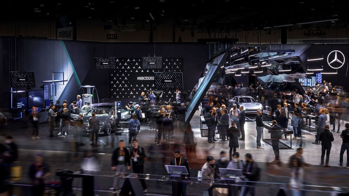 Mercedes-Benz stellt auf der CES 2023 neues Ladenetzwerk und technische Updates vor