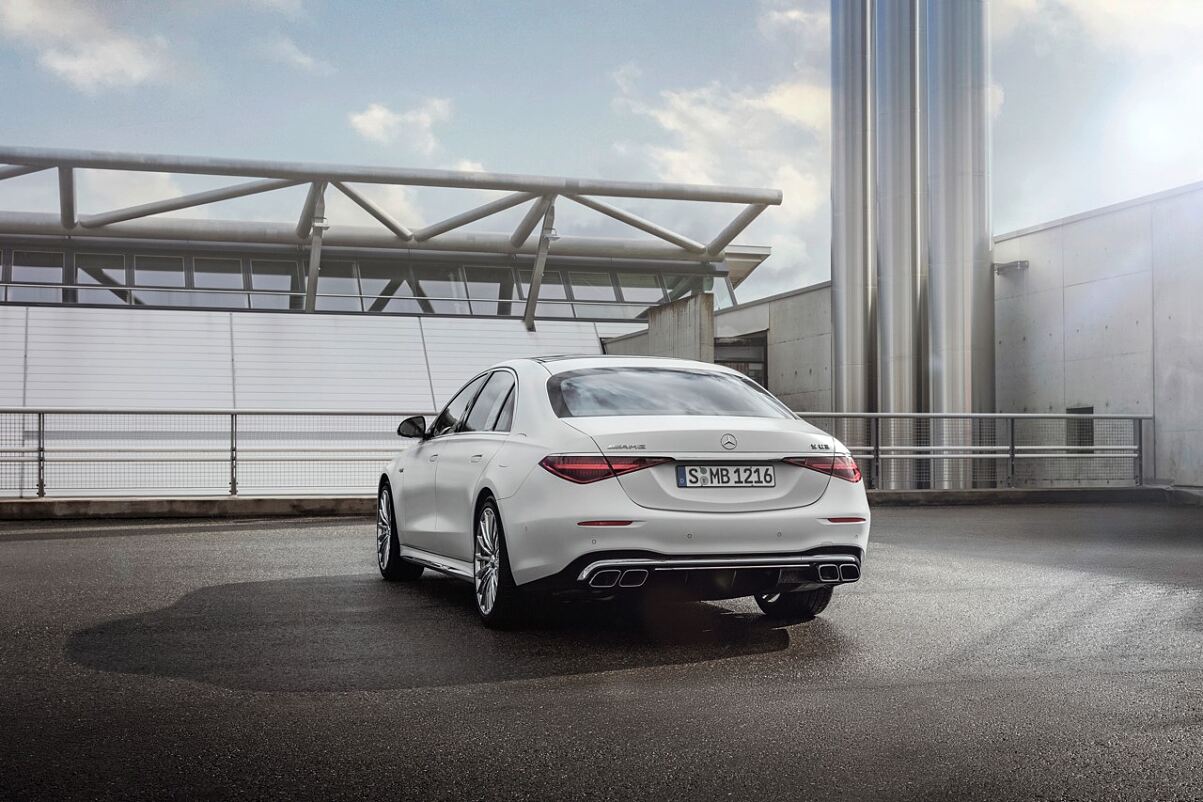 Der neue Mercedes-AMG S 63 E PERFORMANCE