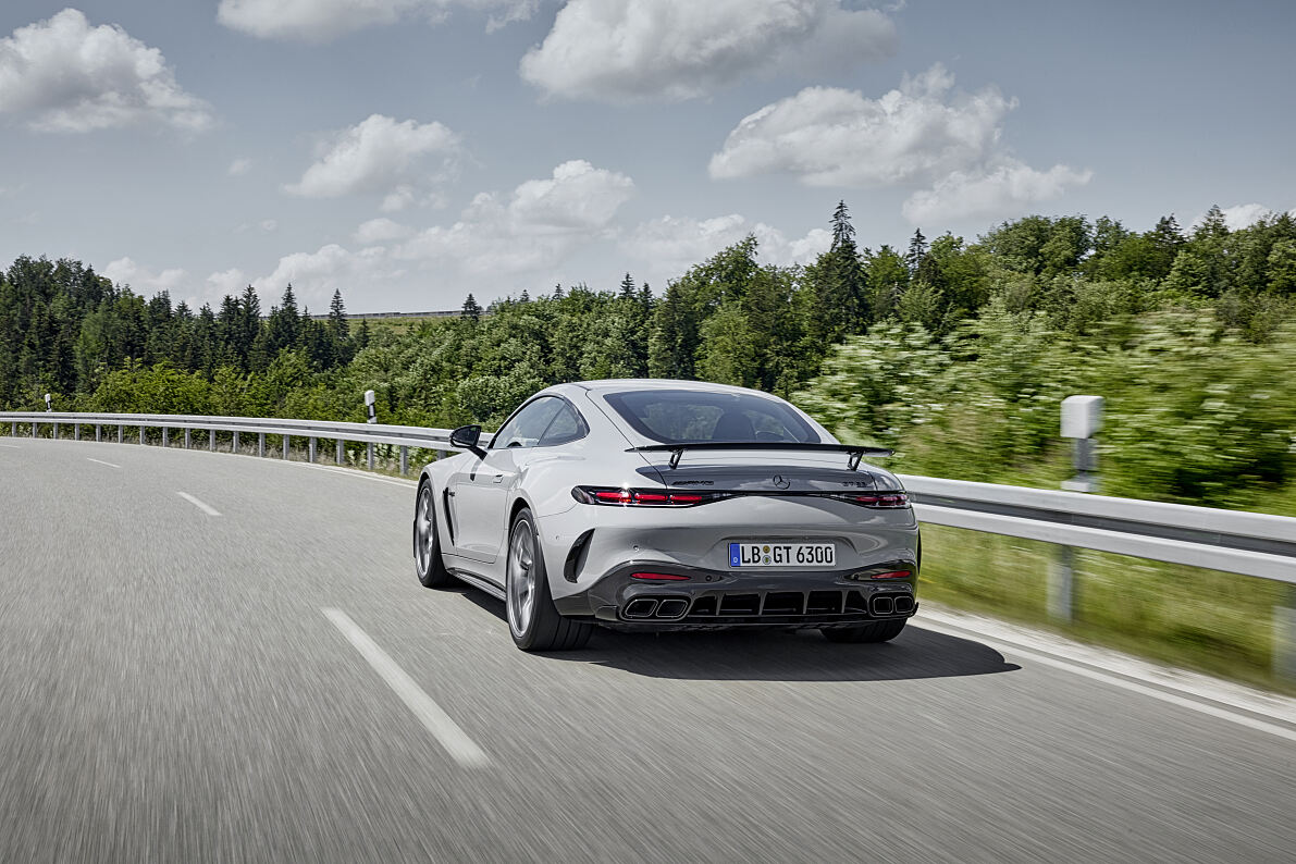 Mercedes AMG GT 63 PRO