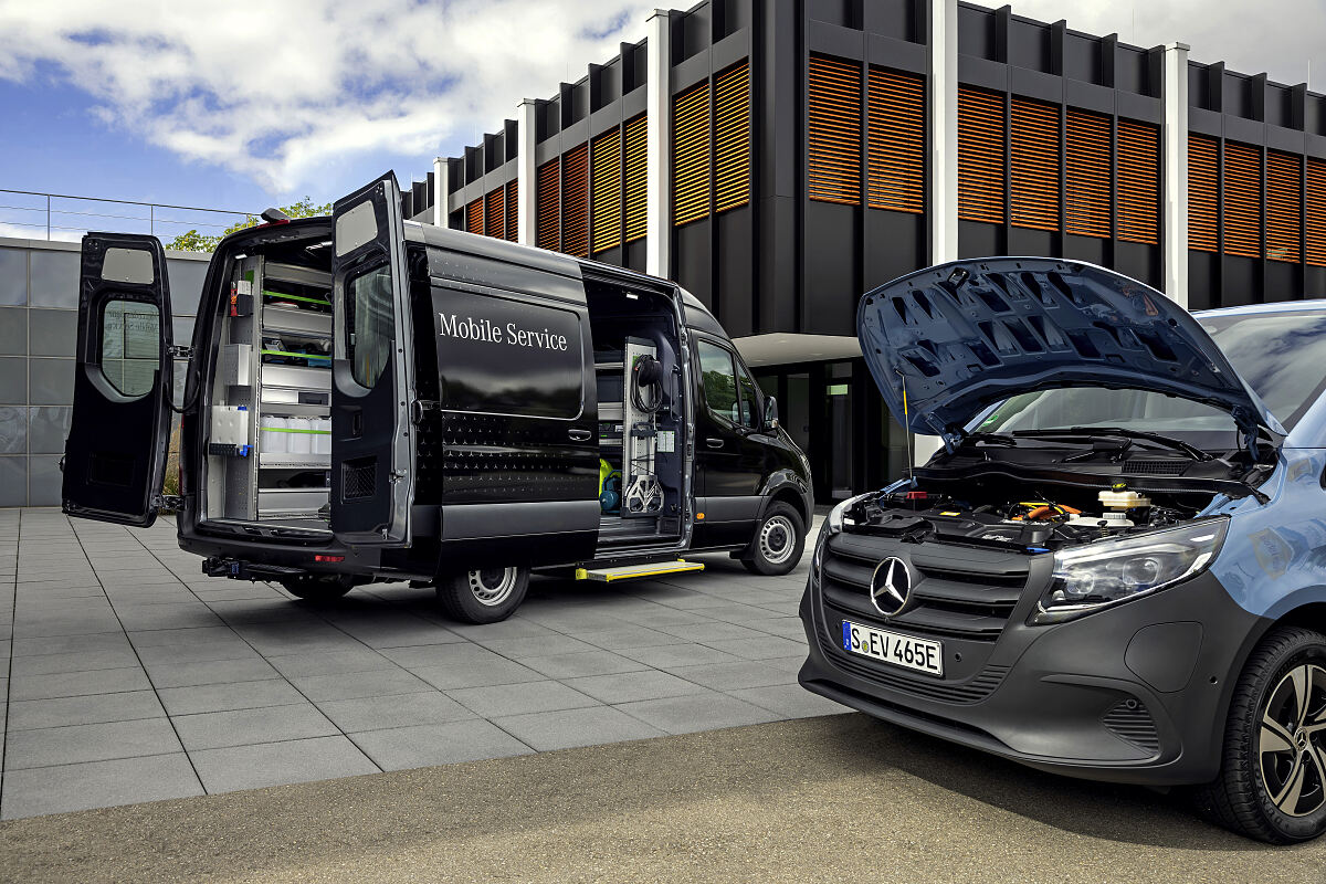 Mercedes-Benz Vans bringt die Werkstatt zum Kunden 