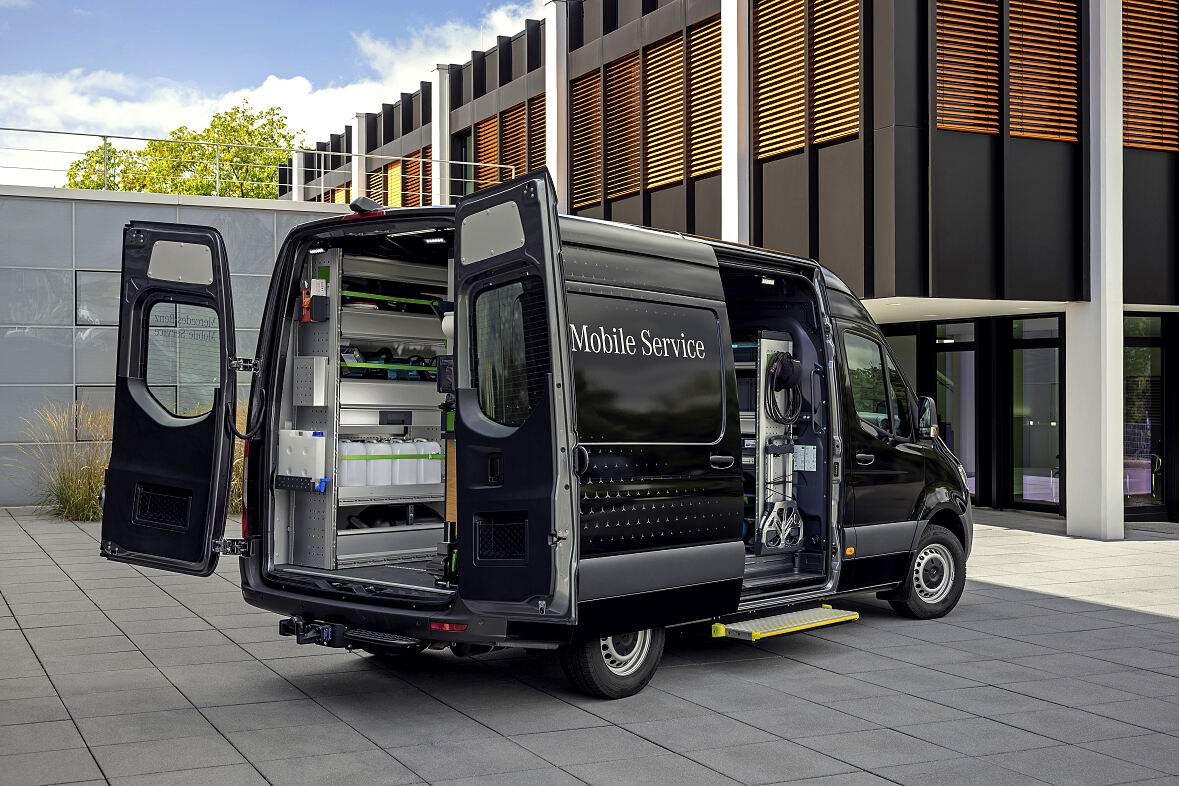 Mercedes-Benz Vans bringt die Werkstatt zum Kunden 