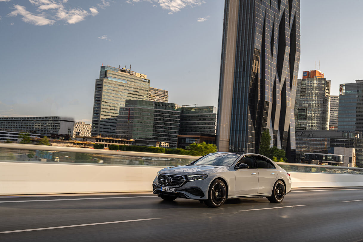 Mercedes-Benz E-Klasse wird von Euro NCAP als „Best Performer“ 2024 ausgezeichnet