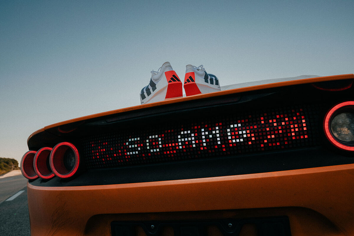25c0230_002