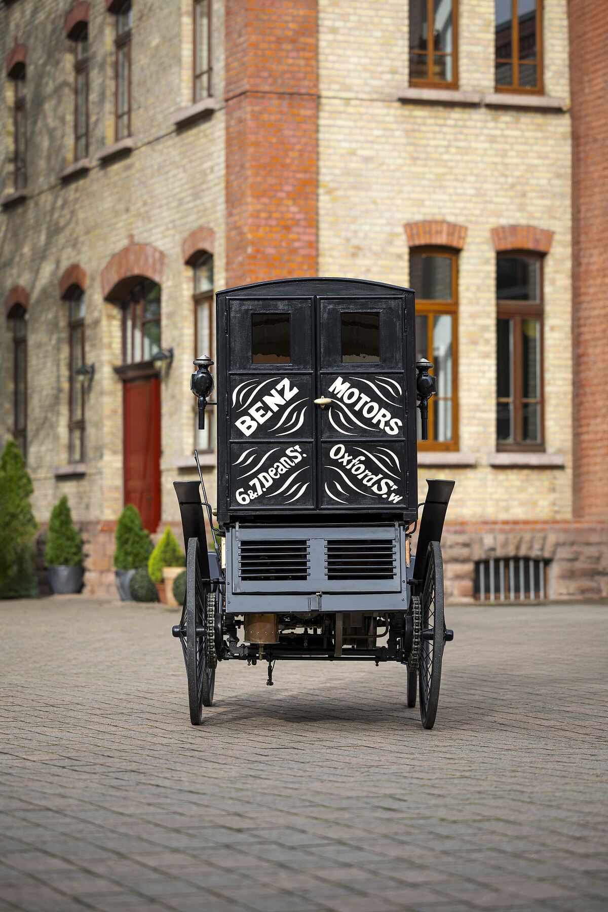 Mercedes-Benz Vans erfindet den Transporter abermals neu – 